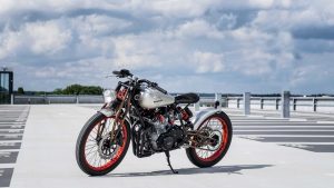 Suzuki gs550 cafe racer / boardtracker