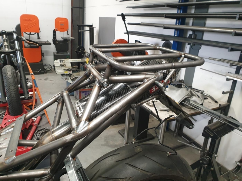 Custom Fabrication WiMOTO